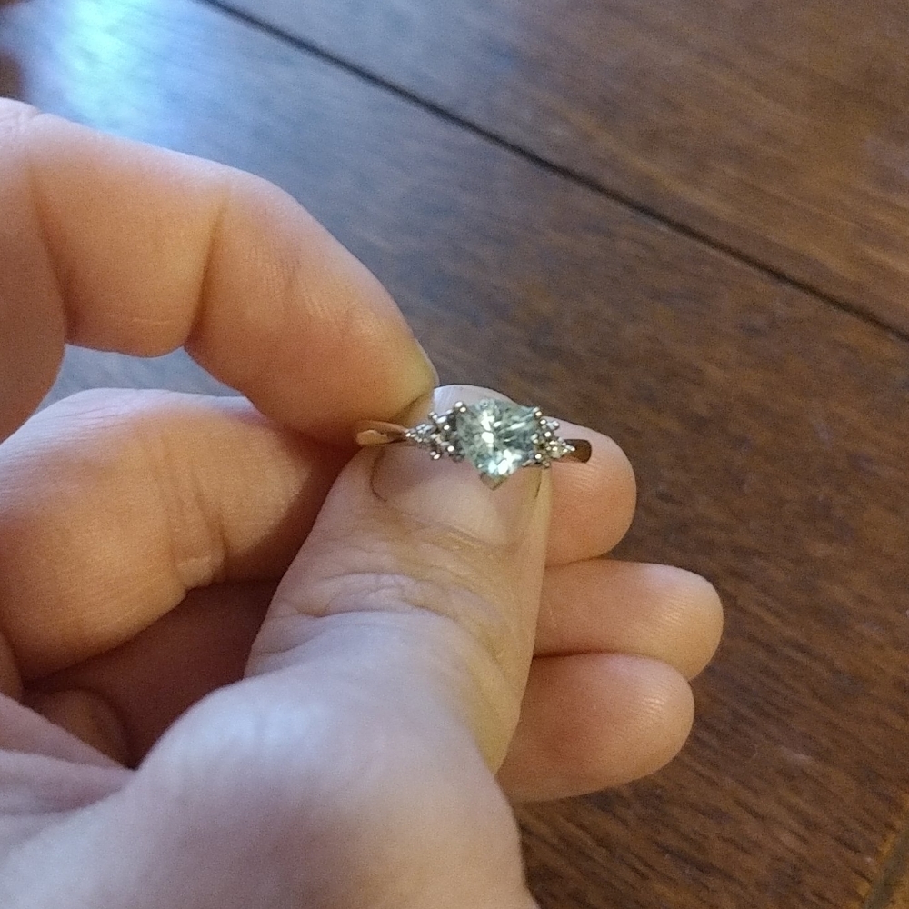 Gold and sapphire ring